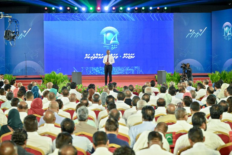 ގޭންގެއްގެ ޝަރުތު ހަމަވާ ބަޔަކު ނެތް: ރައީސް