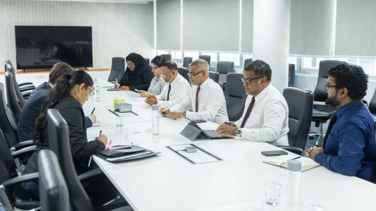 ފަތުރުވެރިކަމުގެ ދާއިރާއިން ނިއުޒިލޭންޑާއެކު ގުޅުން ބަދަހިކުރުމަށް މަޝްވަރާކޮށްފި