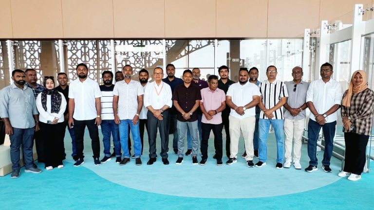 ސްމާޓް ސިޓީ މިޝަން ޓްރޭނިންގ އަށް ސިޓީސް މިނިސްޓްރީގެ ވަފުދެއް އިންޑިއާއަށް