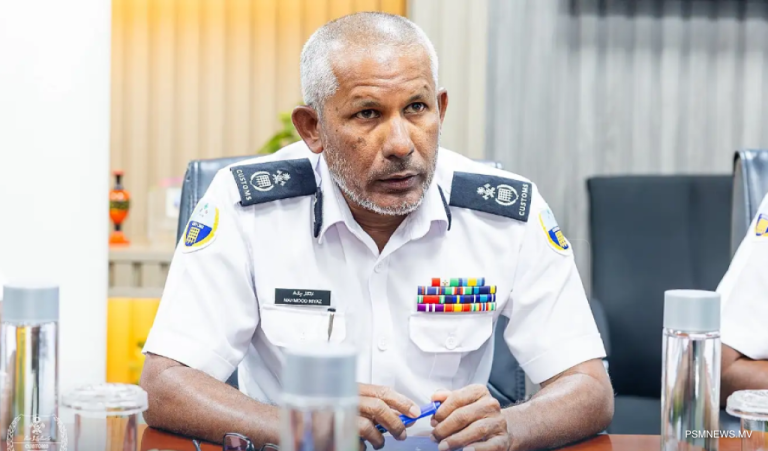 މަޙްމޫދު ރިޔާޒްގެ ވަޒީފާ ރައީސް އަލުން އިއާދަކުރައްވައިފި