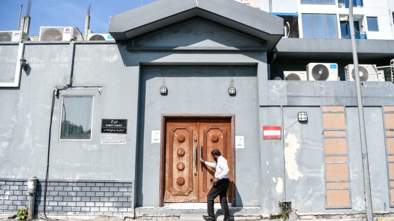ރީތި ތާރީހު "26-06-26": މިއަދު މާލޭގައި 50 ކައިވެނި