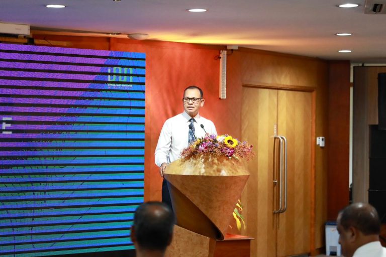 ހިންގުން ރަނގަޅުކުރަން މުހިއްމު އެއް ކަމަކީ އިންޓަރނަލް އޮޑިޓް ރަނގަޅުވުން: އާދަމް ޝަރީފު