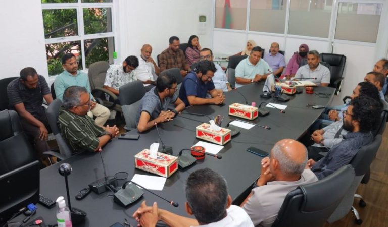 މާލީ އެހީއަށް ޝަރުތު ހަމަވި 41 މީޑިއާއަކަށް ފައިސާ ދެނީ