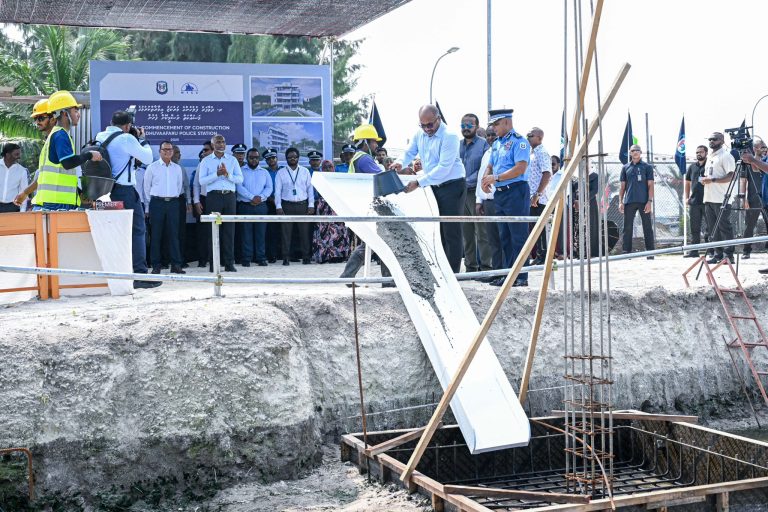 ދުވާފަރު ފުލުހުންގެ މަރުކުގެ ބިންގާ އަޅައިފި