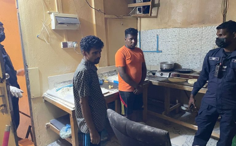 ހުއްދަ ނެތި ރޮށީގެ ވިޔަފާރިކުރި ބިދޭސީންތަކެއް ހައްޔަރުކޮށްފި