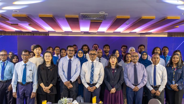 މެޓް އޮފީހުގެ އައު ބްރޭންޑިންގ އިފްތިތާޙްކޮށްފި