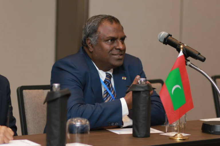 އެފްއައިޔޫގެ ވެރިޔާ މަގާމުން ވަކިކޮށްފި
