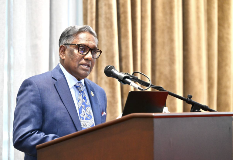 ސްޕެޝަލް އެންވޯއީގެ މަގާމުން ކުރީގެ ރައީސް ވަޙީދު އިސްތިޢުފާ ދެއްވައިފި