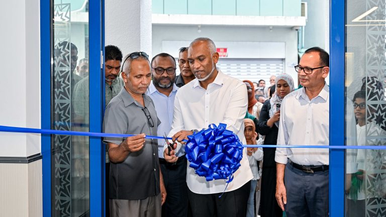 ރައީސް، މަސްޖިދު ޔޫސުފުލް ބަރްބަރީ ހުޅުވައިދެއްވައިފި