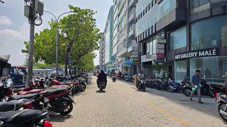 ބޮޑުތަކުރުފާނު މަގު ފުޅާކޮށް ތަރައްގީކުރާތީ ހެންވޭރު ފަޅި ބަންދުކޮށްފި