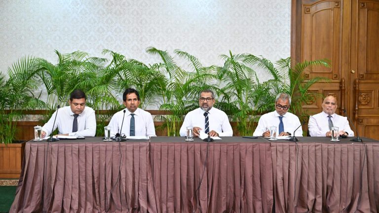 ވަޒީރުންގެ ހާއްސަ ކޮމިޓީ