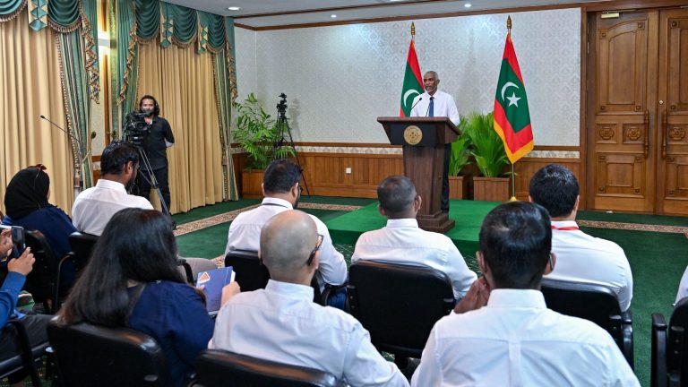 ކުދި ވިޔަފާރިތަކަށް އަންނަ ހަފުތާގައި 200 މިލިޔަން ރުފިޔާ ދޫކުރާނެ: ރައީސް