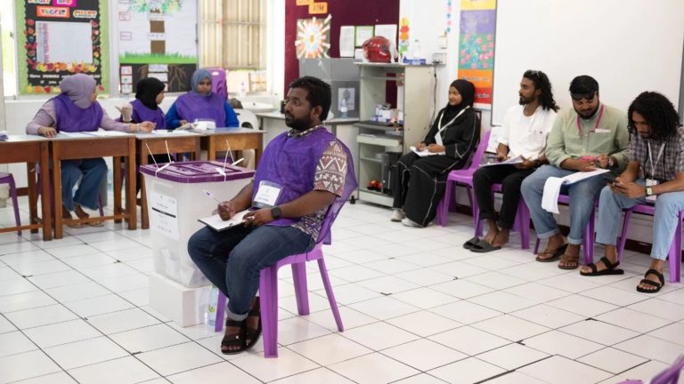 އިންތިޚާބުގައި މޮނިޓަރުންނާއި އޮބްޒާވަރުންގެ ގޮތުގައި ކުރިމަތިލުމަށް އަލުން ހުޅުވާލައިފި