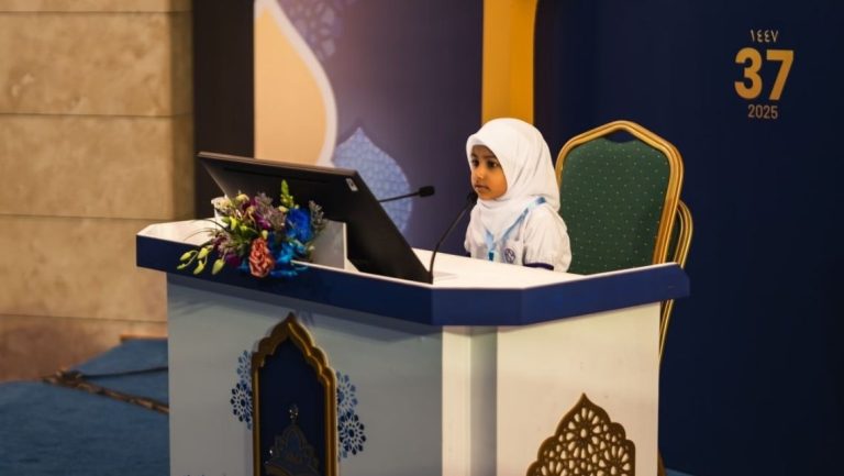 މެލޭޝިއާގައި ބާއްވާ ޤުރުއާން މުބާރާތެއްގައި ބައިވެރިވުމަށް ހުޅުވާލައިފި