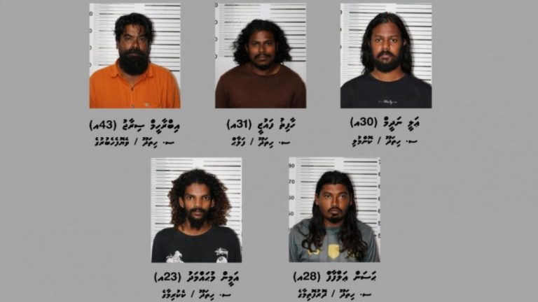 ހެކި ނެތުމުން ޑްރަގް މައްސަލައިގައި އައްޑޫން ހައްޔަރުކުރި މީހުން ބަންދުން ދޫކޮށްލަން ލަފާދީފި