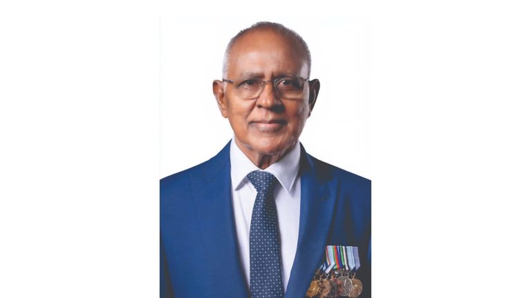 ކުރީގެ ޑީސީޕީ ޝަކޫރު އަވަހާރަވުމާ ގުޅިގެން ރައީސް ތަޢުޒިޔާ ދަންނަވައިފި