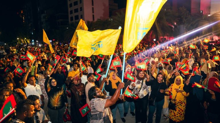 ސަރުކާރަށް އެމްޑީޕީން 12 ޑިމާންޑެއް ކުރިމަތިކޮށްފި