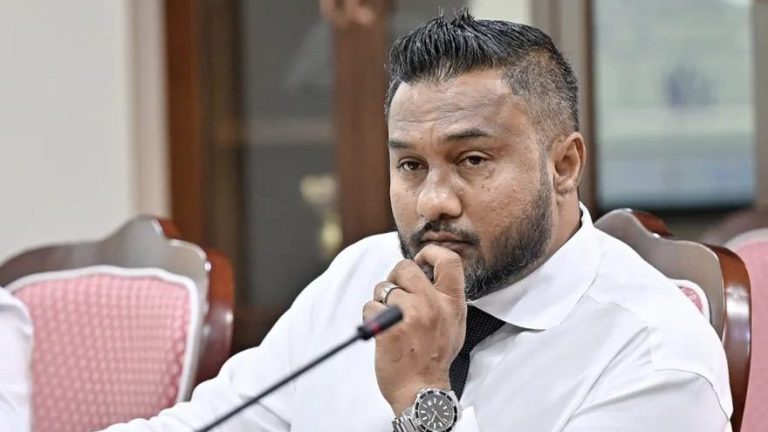 ގޮނޑި ގެއްލުނު ސިނާން އަލުން ހިތަދޫ އުތުރު ދާއިރާއަށް ނުކުންނަވަނީ