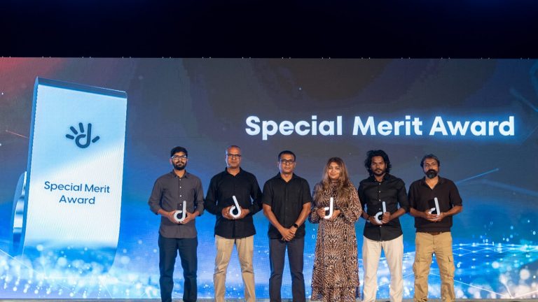 ދިރާގު މުވައްޒަފުންގެ ކާމިޔާބީ ކުލަގަދަކޮށް ފާހަގަކޮށްފި