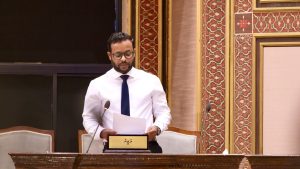 މިނިސްޓަރ އޮފް ކޮންސްޓްރަކްޝަން، ހައުސިންގ އެންޑް އިންފްރާސްޓްރަކްޗަރ ޑޮކްޓަރ ޢަބްދުﷲ މުއްޠަލިބް