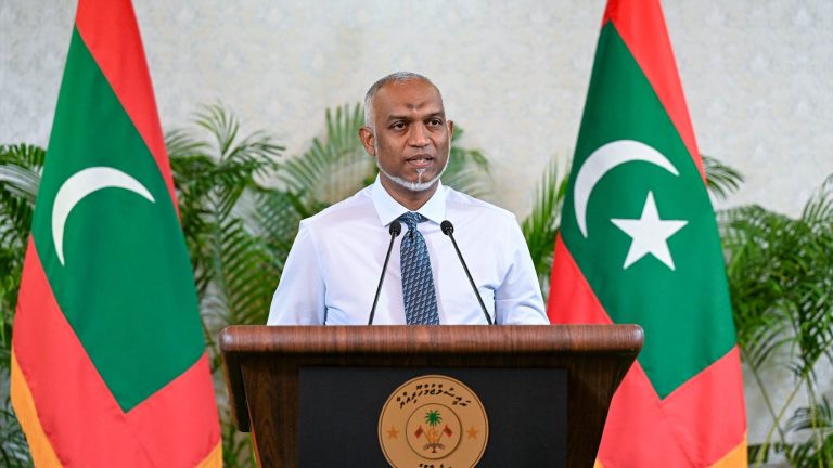 ރައީސް ޑރ. މުޙައްމަދު މުއިއްޒު