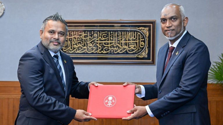 ފިޝަރީޒް، އެގްރިކަލްޗަރ އެންޑް އޯޝަން ރިސޯސަސް މިނިސްޓަރަކަށް ޝިޔާމް ޢައްޔަންކުރައްވައިފި