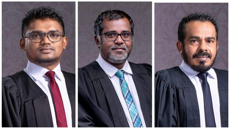 ހައި ކޯޓުގެ ފަނޑިޔާރުކަމަށް ތިން ބޭފުޅަކު ކުރިމަތިލައްވައިފި
