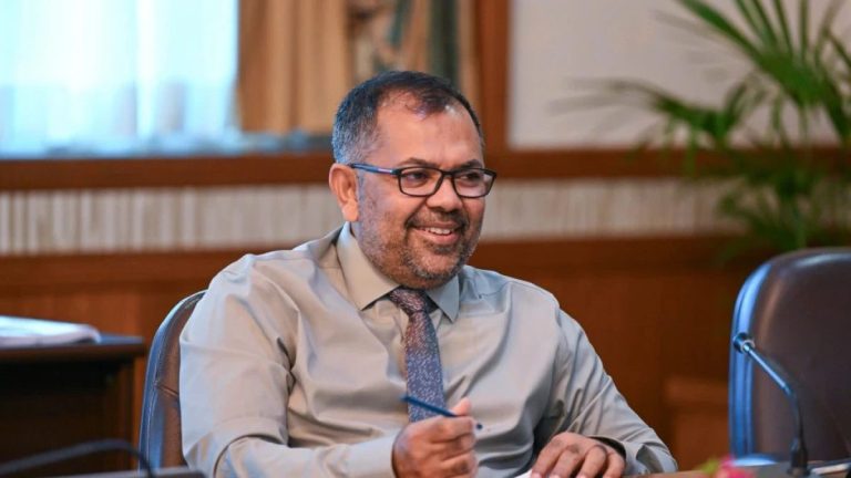 ތެޔޮ ލިބުމުގެ ދަތިކަމެއް ނެތް، ބޭނުންވެއްޖެ ނަމަ ސިންގަޕޫރުން ވެސް ގަނެވޭނެ: ޒަމީރު