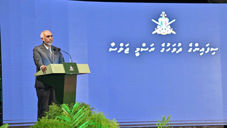 ރައިސް ޑރ. މުހައްމަދު މުއިއްޒު