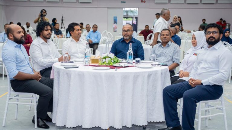 އައްޑޫ ރީޖަނަލް ފްރީ ޒޯނުން ޖާގަތަކަށް އެދި ހުށަހެޅުމުގެ ފުރުޞަތު ހުޅުވާލައިފި