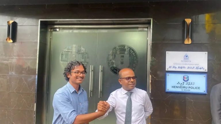 އަދަދު ނޫހުގެ ފިޔާޒު އަދި ހަސަން