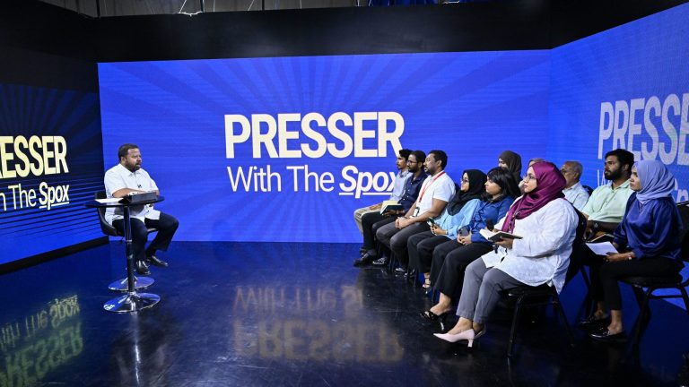 ސަރުކާރުގެ އިސް ތަރުޖަމާނު މުހައްމަދު ހުސައިން ޝަރީފް