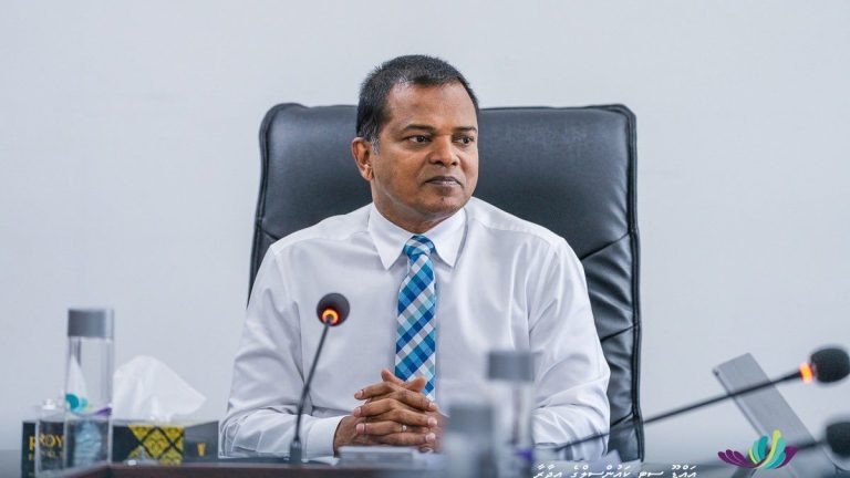 އައްޑޫ ސިޓީ މޭޔަރު ނިޒާރު