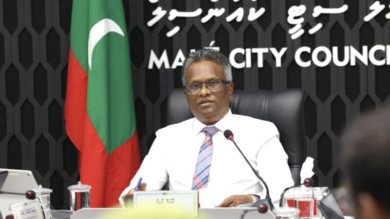 މާލޭގެ މޭޔަރު އާދަމް ޢާޒިމް: - ފޮޓޯ: މާލޭ ސިޓީ ކައުންސިލް