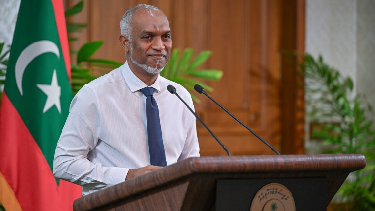 ކުންފުނިތައް ރައިޓް-ސައިޒް ކުރުމަކީ އަޚުލާޤީ ވަކި ހަމަތަކެއް ހިފެހެއްޓުމަށް ކުރެވޭ މަސައްކަތެއް: ރައީސް