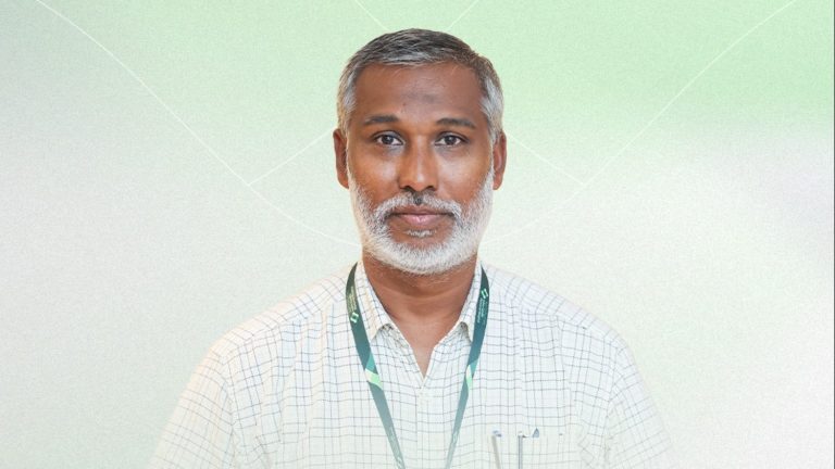 ދުވަސްނުފުރާ ވިހާ ކުދިންނަށް ހާއްސަވި ދިވެހި ފުރަތަމަ ޑޮކްޓަރު ޑރ. މުހައްމަދު ފައިސަލް