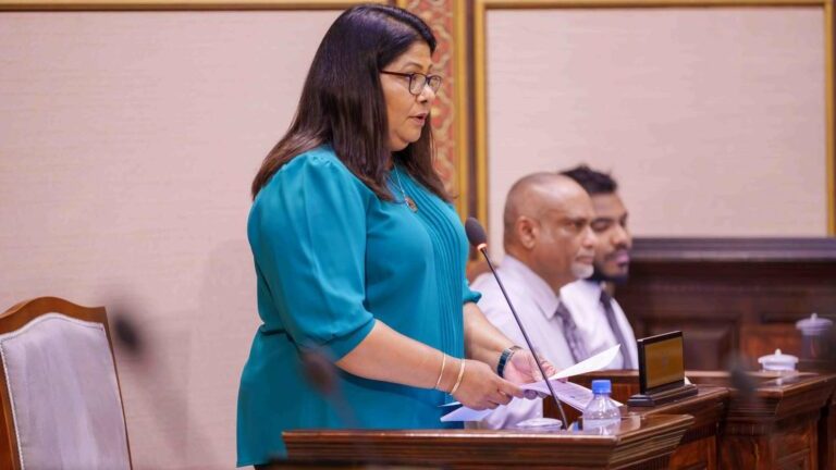 ފާއިތުވީ 3 އަހަރު އާސަންދައިން ބޭރަށް ފޮނުވި މީހުންގެ އަދަދު މަދުވެއްޖެ: ވަޒީރު ގީލާ