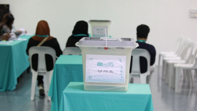 ޕީއެންސީގެ ވޯޓު ގުނި ތަނަށް ވަދެ ހަމަލާދިން މައްސަލައިގައި ދެ މީހަކު ހައްޔަރުކޮށްފި