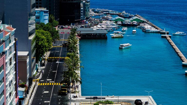 ބޮޑުތަކުރުފާނުމަގު އަލަށް ތަރައްގީކުރި ސަރަހައްދު