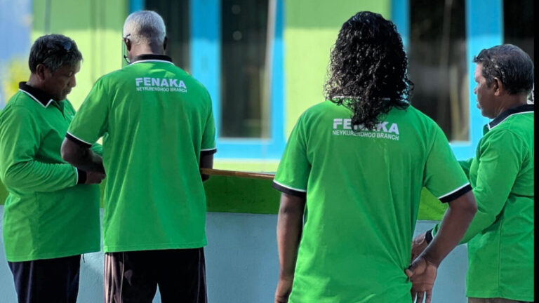 ފެނަކަ އިން ވަކިވާން އެދުނު މުވައްޒަފުންނަށް 4 މަހުގެ މުސާރަ ދީފި