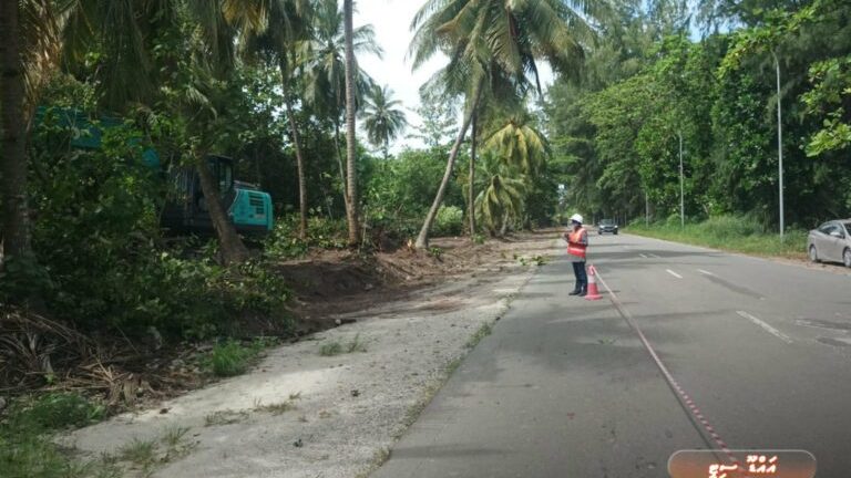 އައްޑޫ ލިންކްރޯޑުގައި ތާރުއެޅުން އިތުރު ކުންފުންޏަކާ ހަވާލުކުރަނީ