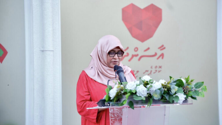 މިދިޔަ އަހަރު އާސަންދަ ބަޖެޓުގެ 60 އިންސައްތަ ފާމަސީތަކަށް ޚަރަދުކުރަން ޖެހުނު: ޒީނިޔާ