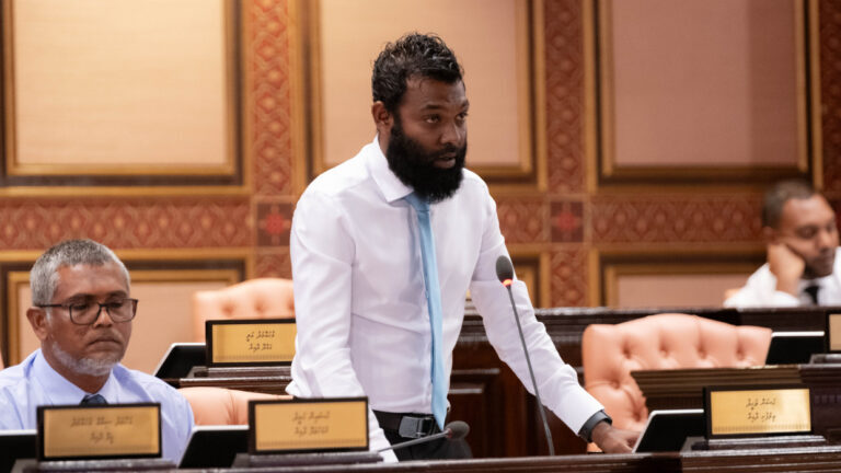 ޔޫއާރުއޭގެ ބޯޑު މެންބަރުންގެ އަދަދު 7 އަށް އިތުރުކުރަން އިސްލާހެއް