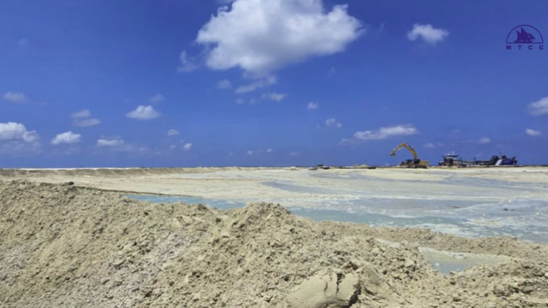 ޅ. ނައިފަރުގެ 44.8 ހެކްޓަރުގެ ބިން ހިއްކުމުގެ މަސައްކަތް އެމްޓީސީސީއިން ނިންމާލައިފި