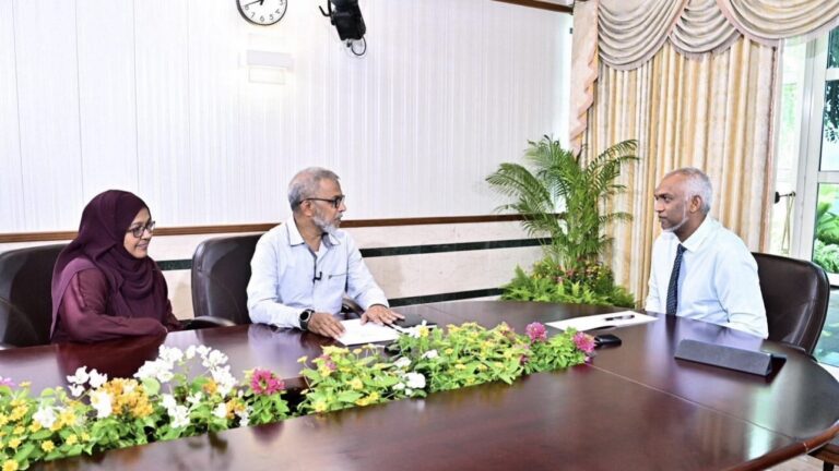 "ރައްޔިތުންގެ އަޑު" ޕްރޮގްރާމް: އާންމުންގެ އެންމެ ބޮޑު ކަންބޮޑުވުމަކީ ބޯހިޔާވަހިކަން