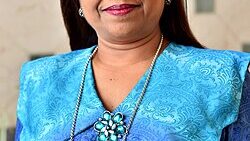 އިނގިރޭސިވިލާތުގެ ސަފީރުކަމަށް ޖަމީލާ އަލީ ހާލިދު އައްޔަންކުރަން މަޖިލީހަށް ފޮނުވައިފި