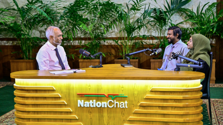 އިޙްތިރާމްކުރުމުގެ އިޖުތިމާޢީ އަޚްލާޤަށް ރުޖޫޢަވުމަށް ރައީސް މުޢިއްޒު އިލްތިމާސްކުރައްވައިފި