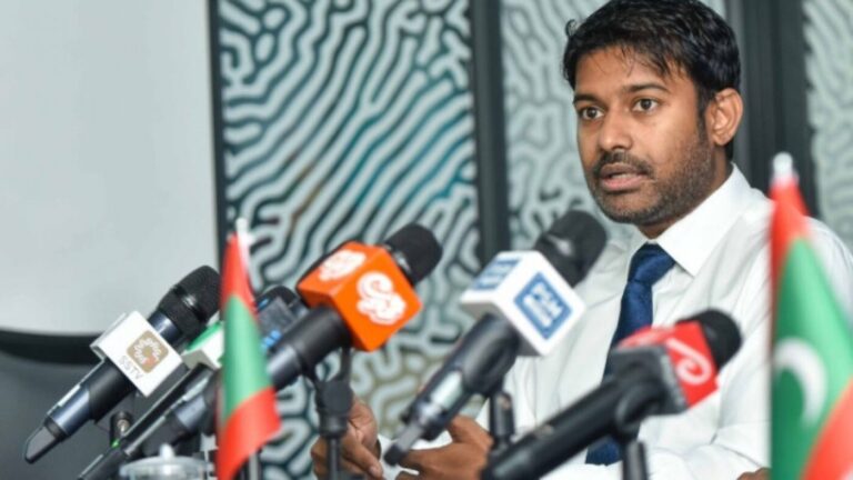ވިޒިޓް މޯލްޑިވްސްގެ މެނޭޖިން ޑިރެކްޓަރުގެ އިބްރާހިމް ޝިއުރީ