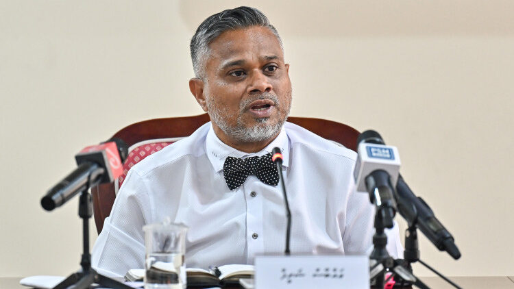 ޕީޖީ ޢައްބާސް ޝަރީފް