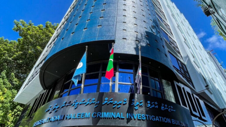ގެއްލިގެން ހޯދި ކުއްޖާ އަމިއްލައަށް ފުލުހަށް ހާޒިރުވެއްޖެ